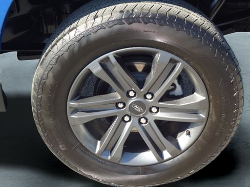 Used 2021 Ford F150 XLT w/ Equipment Group 302A High AWD/4WD image 9