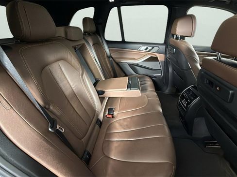 Used 2019 BMW X5 xDrive40i w/ Luxury Seating Package image 33