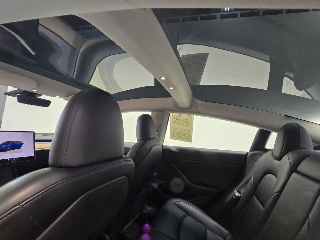 Used 2023 Tesla Model 3 Standard Range RWD image 19
