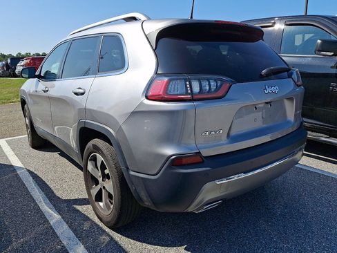 Used 2019 Jeep Cherokee Limited AWD/4WD image 4