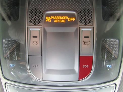 Used 2022 Genesis GV70 2.5T image 60