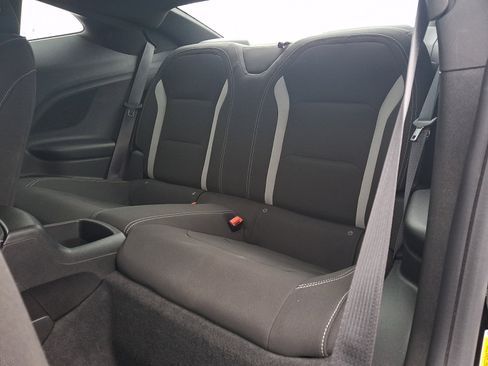 Used 2022 Chevrolet Camaro LT RWD image 10