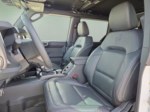 New 2026 Ford Bronco Badlands image 14