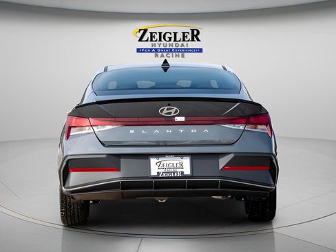 New 2026 Hyundai Elantra SEL Sport Premium FWD image 7