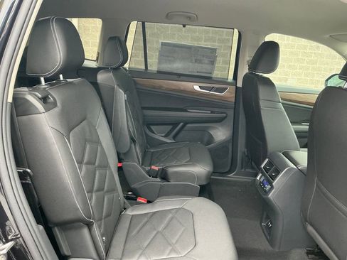 New 2026 Volkswagen Atlas SE AWD/4WD image 13