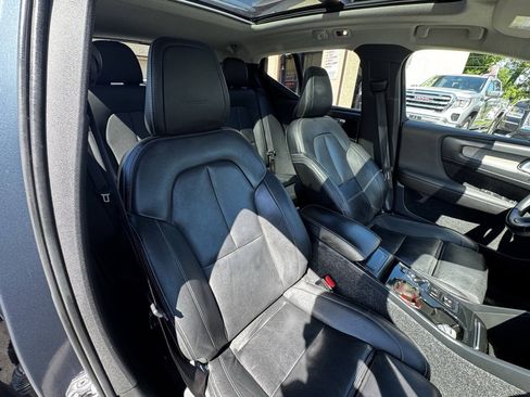 Used 2019 Volvo XC40 T5 Inscription AWD/4WD image 25