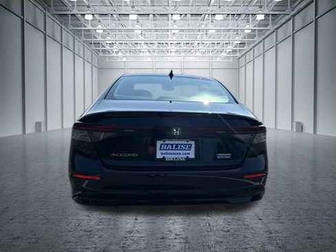 Used 2025 Honda Accord Touring image 8