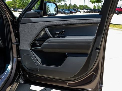 New 2026 Land Rover Range Rover Sport SE AWD/4WD image 55