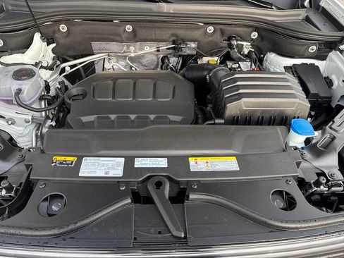 New 2026 Volkswagen Atlas Cross Sport SEL Premium R-Line image 25