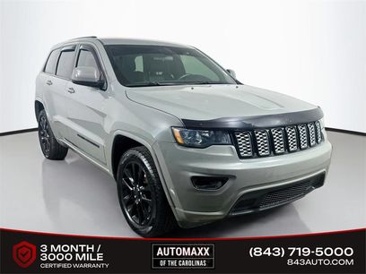 Used 2021 Jeep Grand Cherokee Laredo