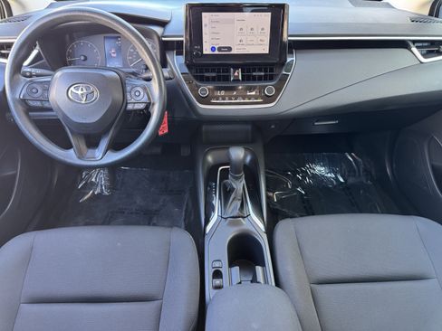 Used 2023 Toyota Corolla LE image 17