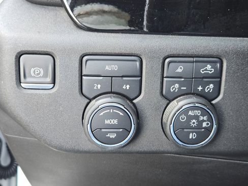 Used 2022 Chevrolet Silverado 1500 RST w/ Redline Edition image 21