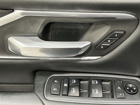Used 2021 RAM 1500 Laramie w/ Sport Appearance Package image 13