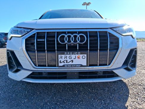 Used 2021 Audi Q3 2.0T Premium Plus w/ Premium Plus Package AWD/4WD image 5