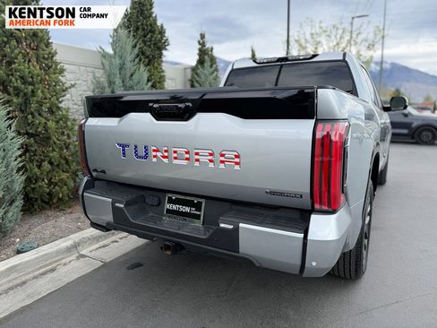 Used 2025 Toyota Tundra Platinum AWD/4WD image 42