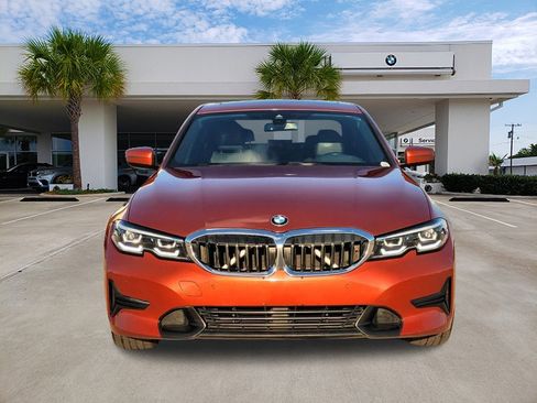Used 2021 BMW 330i Sedan w/ Premium Package image 2