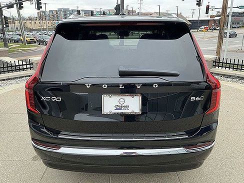 New 2026 Volvo XC90 B6 Plus w/ Protection Package AWD/4WD image 9