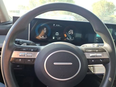 Used 2025 Hyundai Sonata SEL FWD image 11