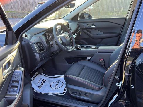 New 2026 Nissan Rogue SV image 19