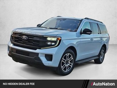 Used 2025 Ford Expedition Active