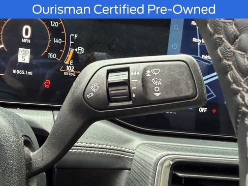 Used 2025 Ford Mustang GT Premium RWD image 31