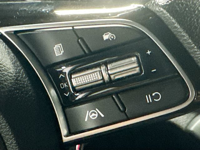 Certified 2022 Kia Forte LXS FWD image 10