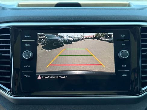 Used 2021 Volkswagen Atlas SEL AWD/4WD image 22