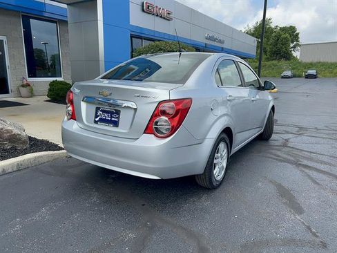 Used 2014 Chevrolet Sonic LT FWD image 7