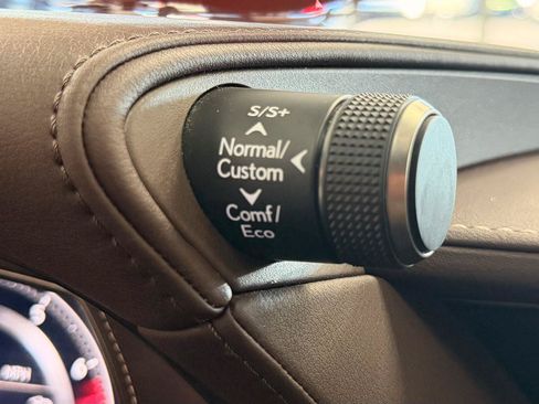 Used 2018 Lexus LS 500 AWD image 34