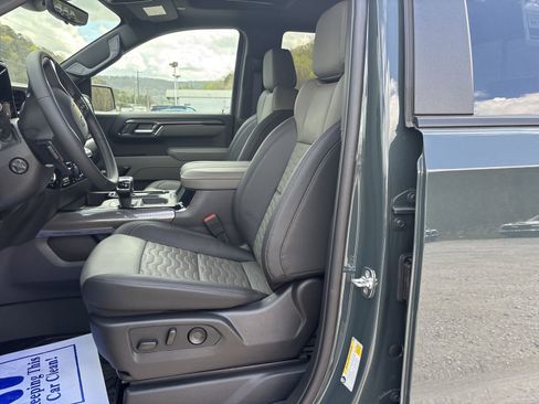 New 2026 Chevrolet Silverado 1500 ZR2 image 14