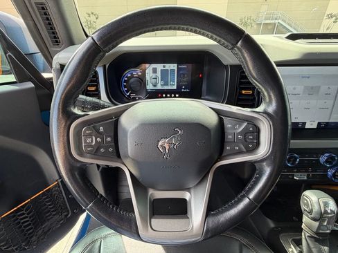 Used 2021 Ford Bronco Badlands AWD/4WD image 13