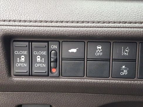 Used 2019 Honda Odyssey EX-L image 26