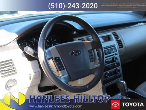 Used 2010 Ford Flex SE image 11