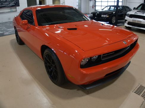 Used 2009 Dodge Challenger R/T image 7