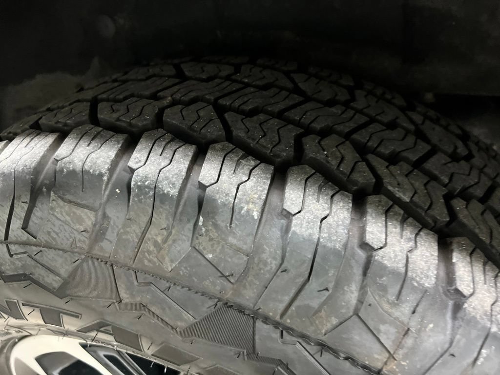 Used 2024 Ford Expedition XLT AWD/4WD image 48