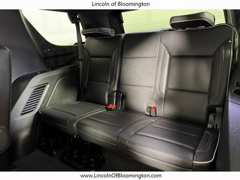 Used 2025 GMC Yukon Elevation AWD/4WD image 13