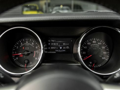 Used 2016 Ford Mustang GT RWD image 26