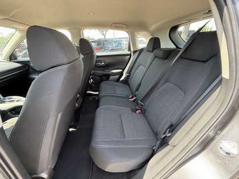 Used 2025 Honda HR-V LX image 30