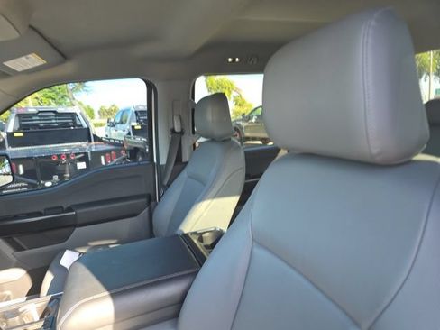 Used 2022 Ford F150 Lightning Pro w/ Tow Technology Package AWD/4WD image 11