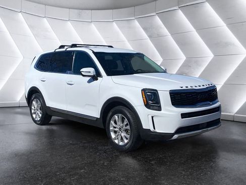 Used 2022 Kia Telluride LX image 1