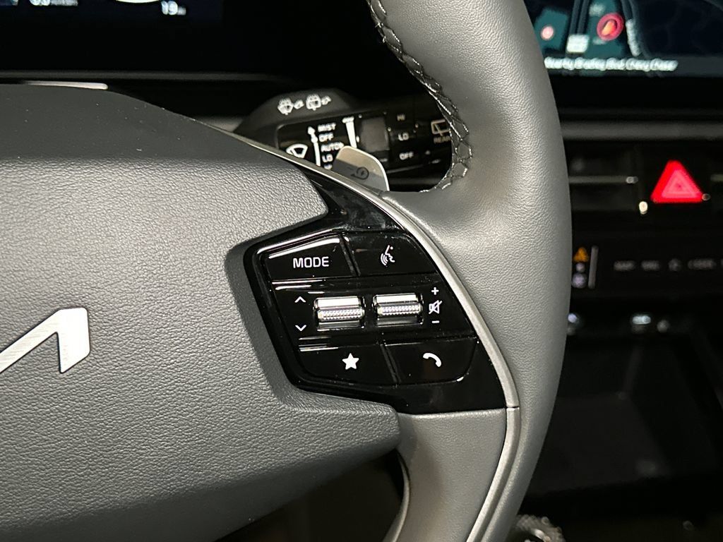 New 2026 Kia Niro Wind w/ Wind Preserve Package FWD image 26
