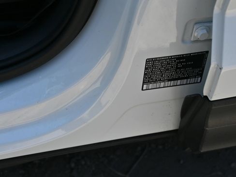 Used 2025 Volkswagen Taos S FWD image 18
