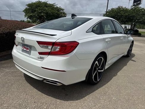 Used 2022 Honda Accord Sport image 5
