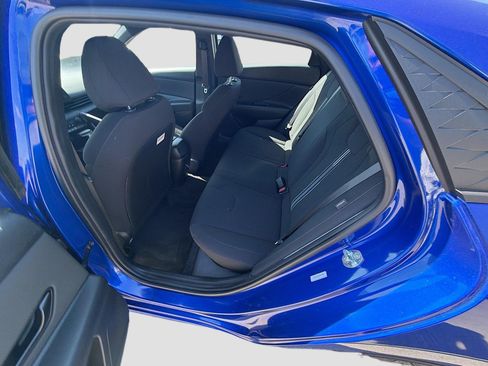 Certified 2025 Hyundai Elantra Sport FWD image 20