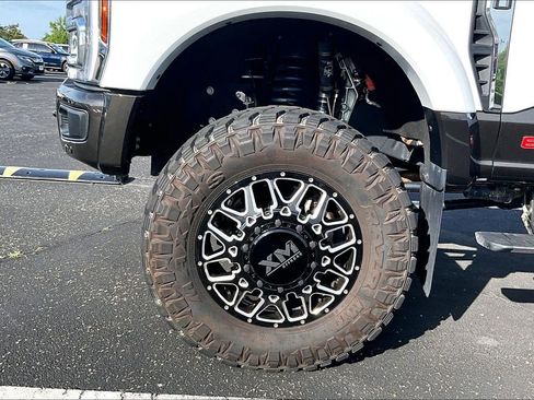 Used 2025 Ford F450 King Ranch w/ FX4 Off-Road Package AWD/4WD image 4