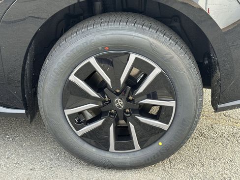 New 2026 Toyota bZ XLE image 12