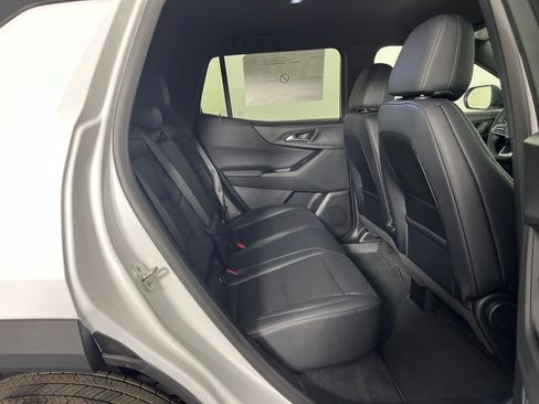 New 2026 Chevrolet Equinox LT w/ Convenience Package II image 12