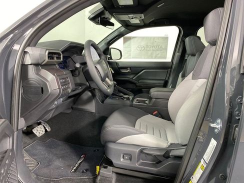 New 2025 Toyota Tacoma TRD Sport image 7