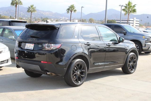 Used 2017 Land Rover Discovery Sport HSE AWD/4WD image 21