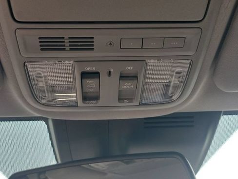 Used 2022 Honda CR-V EX-L image 25